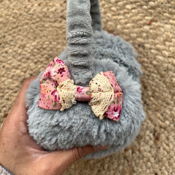 NWOT Grey Ear Muffs with Pink Lacy Bow - Picture 4 of 7